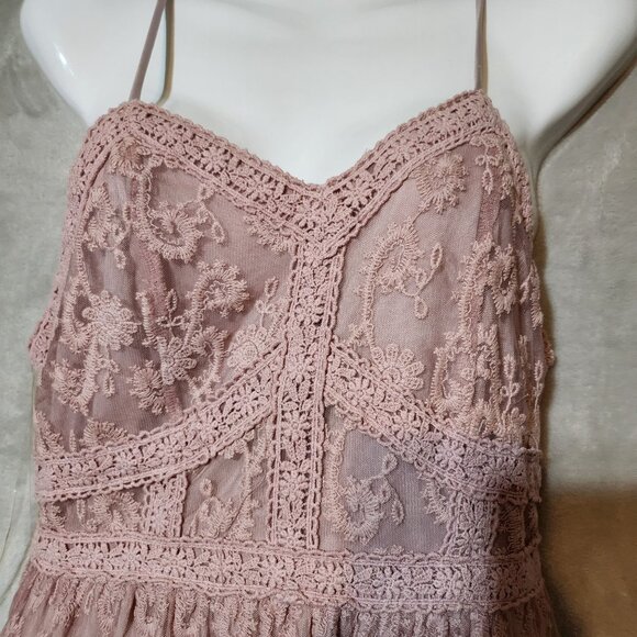 Elegant Pink Lace Midi Dress With Spaghetti‎ Straps & Back Zipper Closure Size M - Picture 5 of 6